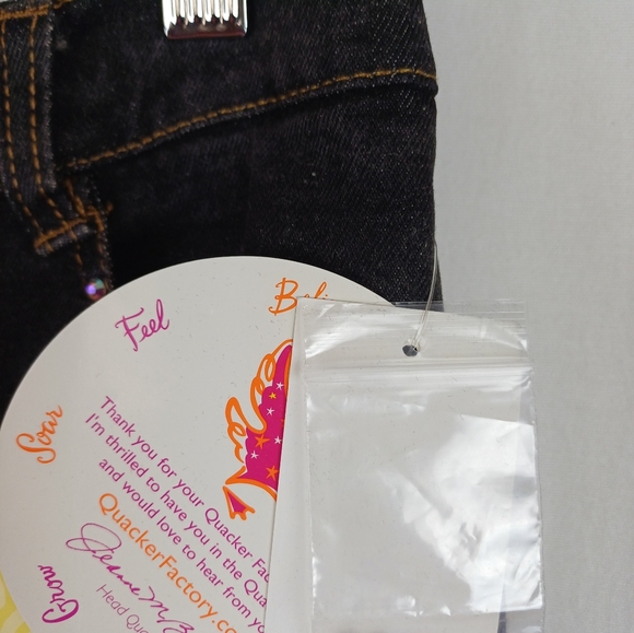 Quacker Factory Rhinestone Side Seam Distressed Look Jeans Black Large A 2729 - Picture 4 of 7